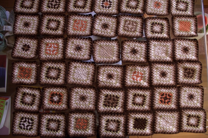 Costura eficiente: cuántos cuadrados de abuelita para hacer una manta