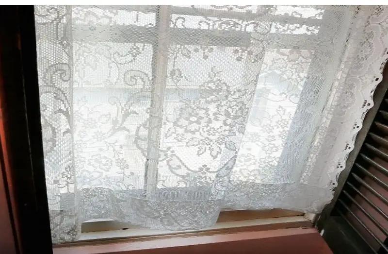 4 formas sencillas de limpiar cortinas de encaje