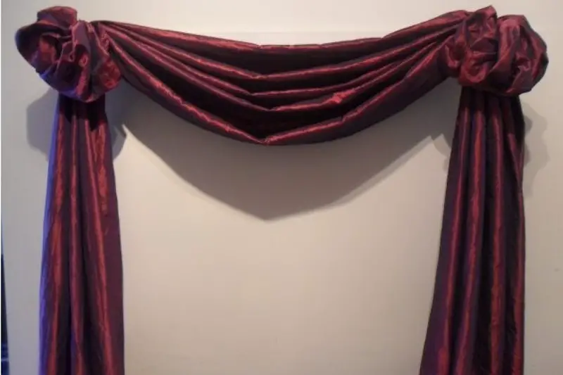 7 formas sencillas de hacer cortinas de bufanda