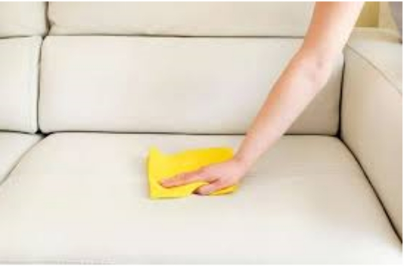 Proyecto de bricolaje: Pasos sencillos para limpiar la tapicería del sillón reclinable