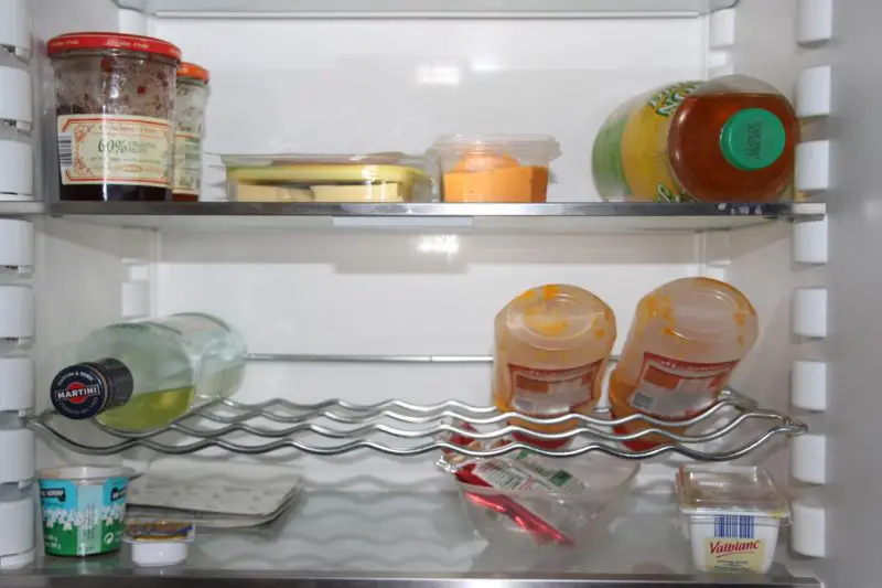 ¿Con qué frecuencia debe limpiar su refrigerador? ¡Los 3 mejores consejos!