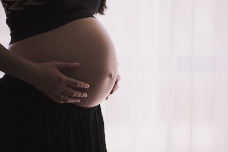 ¿Preguntas que debe hacerle a su compañía de seguros durante el embarazo? ¡6 respuestas asombrosas!