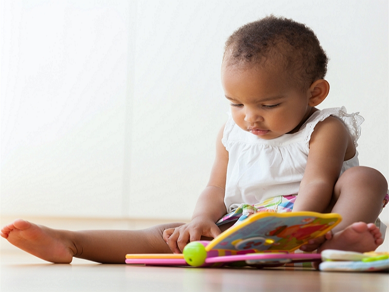 Cómo crear tu propio libro para bebés