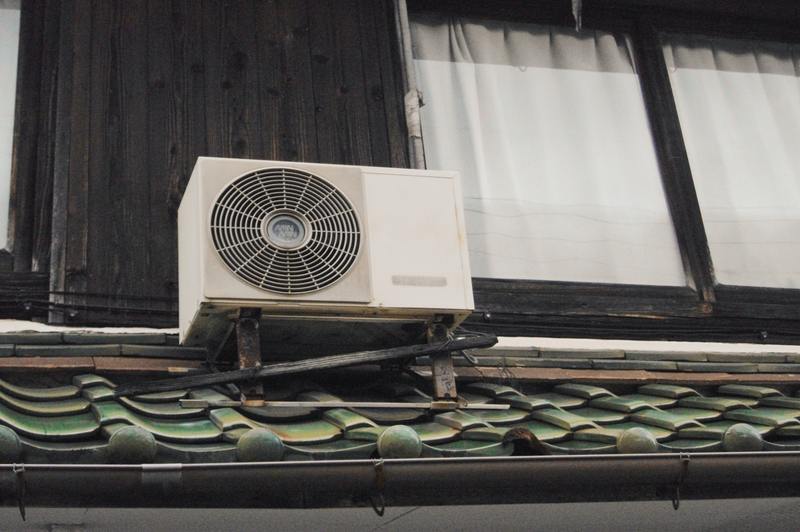 Cómo prevenir el moho en el aire acondicionado de ventana: 6 mejores consejos
