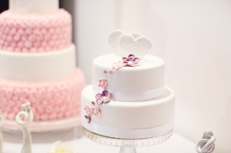 Cómo transportar un pastel de bodas en 4 sencillos pasos