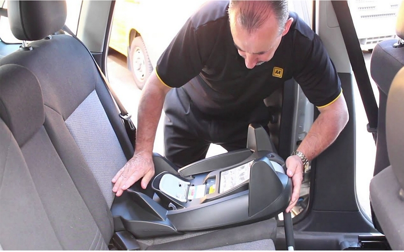 Consejos y trucos sobre cómo volver a armar un asiento de automóvil para bebés