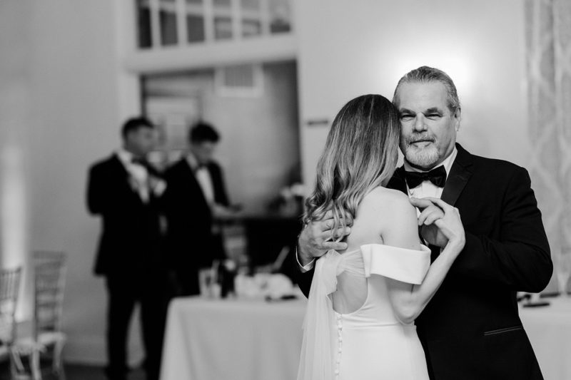 Quién baila con quién en una boda: planificación y orden