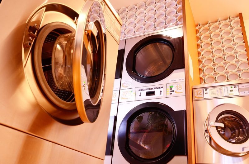 ¿Cómo limpiar una secadora maloliente? ¡5 sencillos pasos!