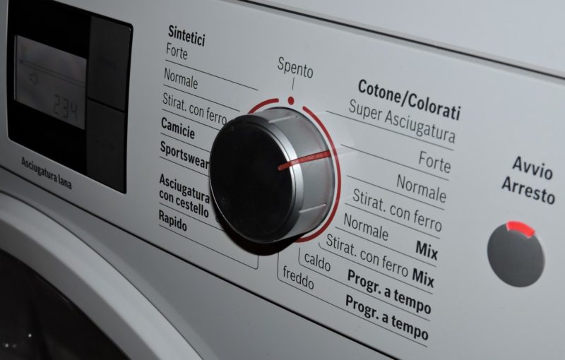 ¿Cortocircuitos de los interruptores automáticos de varias casas cuando se usa la secadora o el triturador de basura? ¡4 Razones Sorprendentes!