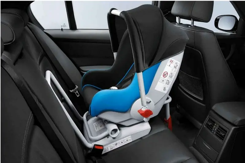 ¿Cuándo dejar de usar el asiento infantil para automóvil? Consejos y trucos