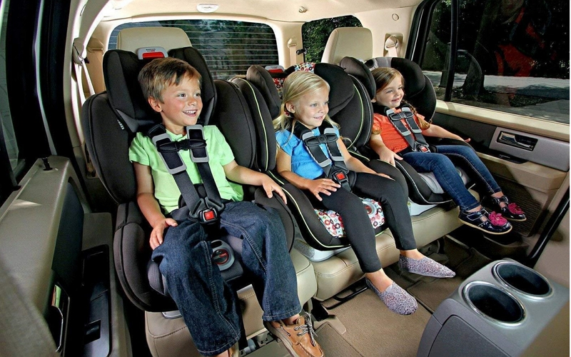 ¿Cuándo los bebés superan el asiento infantil para automóvil? Lee esto