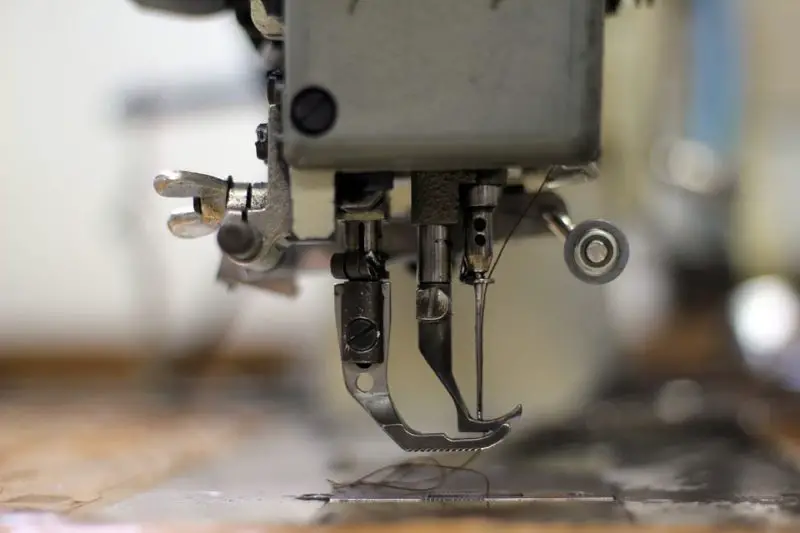 ¿Para qué se utilizan las máquinas de coser industriales?