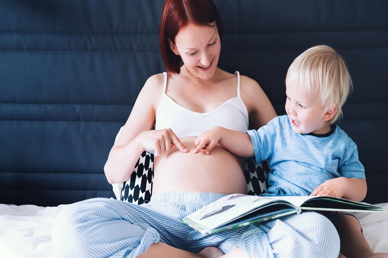 ¿Qué es un Baby Shower Trae un Libro? Una guía