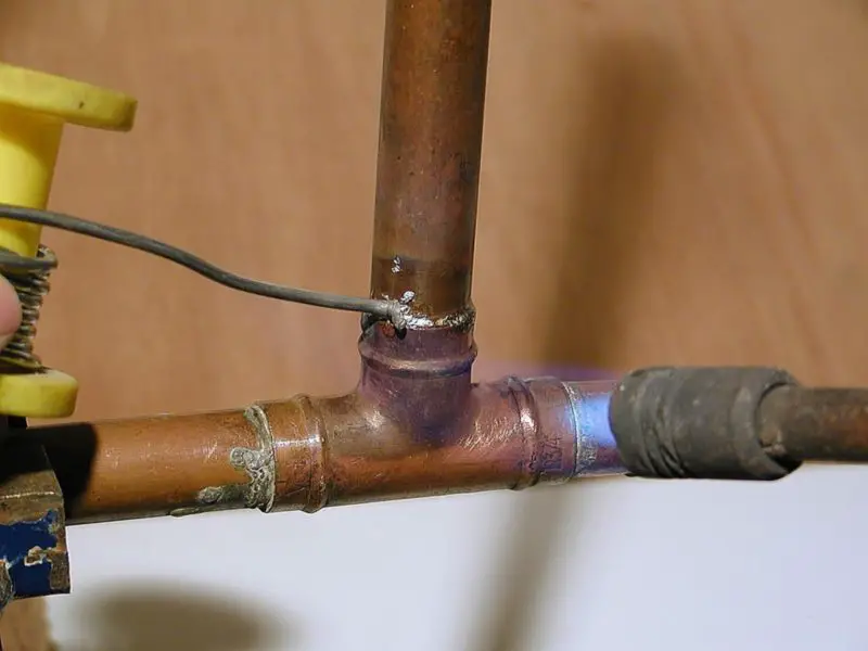 ¿Qué sucede si su calentador de agua caliente se congela? 4 cosas sorprendentes!