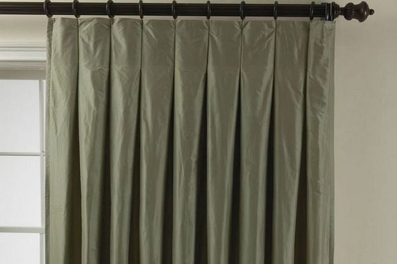 10 sencillos consejos sobre cómo hacer cortinas con pliegues invertidos