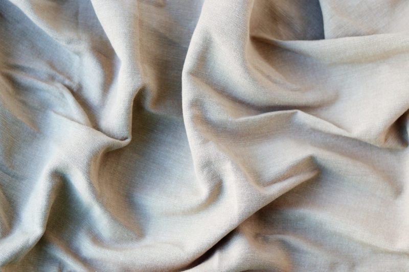Cómo hacer cortinas con sábanas