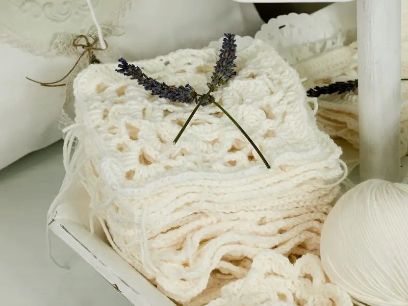 ¿Cómo tejer una manta de bebé a crochet? La mejor guía para principiantes